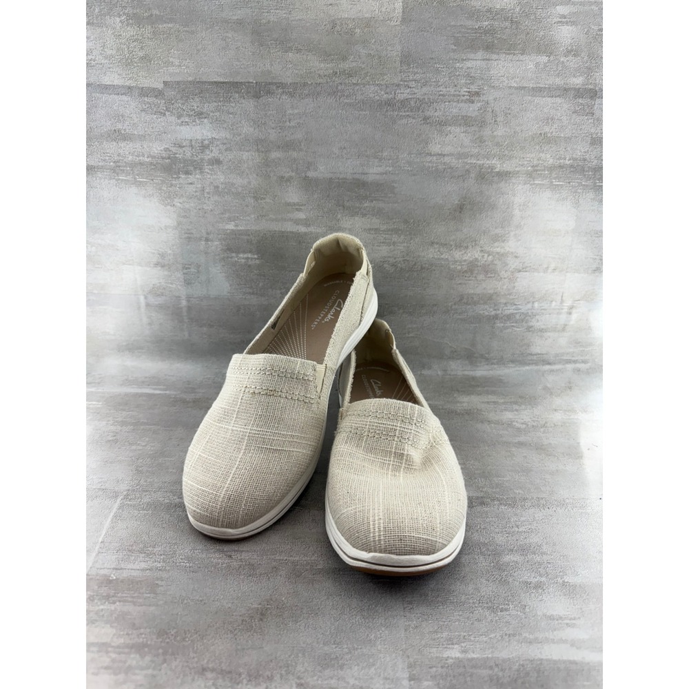 Clarks Cloudsteppers Women Sz 8.5M Stone Beige Textile Slip On Loafer Shoes